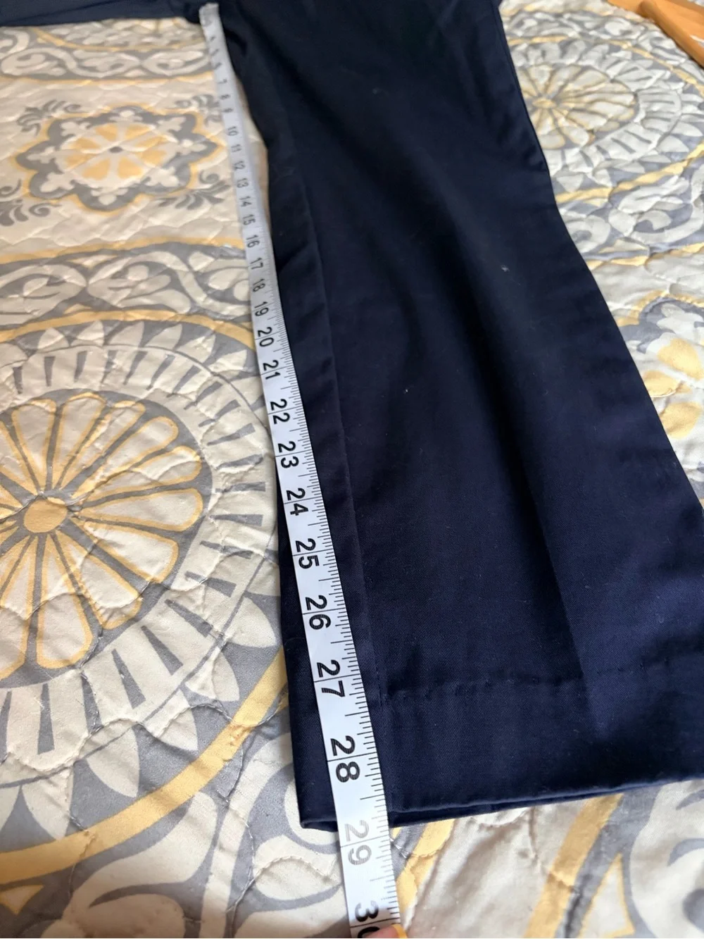 NWT Vince Women’s Side Strap Navy Mid Rise Trouser Pants, Size 12